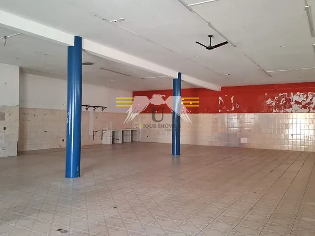 Loja para alugar, no bairro Vila Santa Isabel em São Paulo