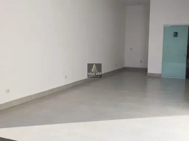 Loja com 40m², para alugar, no bairro Jardim Uirá em São José dos Campos