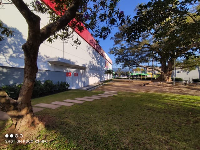 Loja para alugar, no bairro Madri em Palhoça