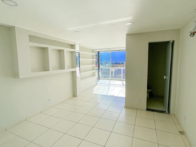 Foto do Loja - Loja para locação, Barroco (Itaipuaçu), Maricá, RJ | Angela Barroco Imóveis