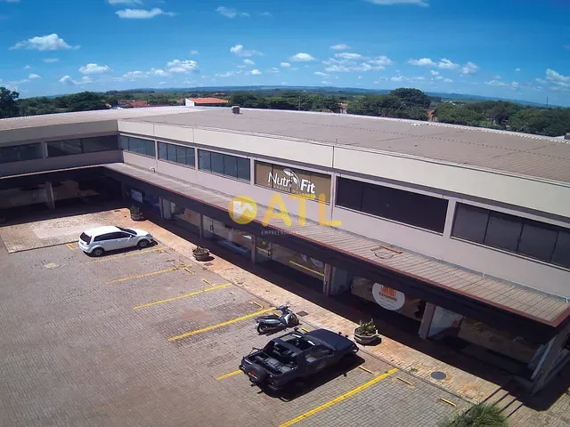 Loja com 49m², para alugar, no bairro Vila São José em Ourinhos