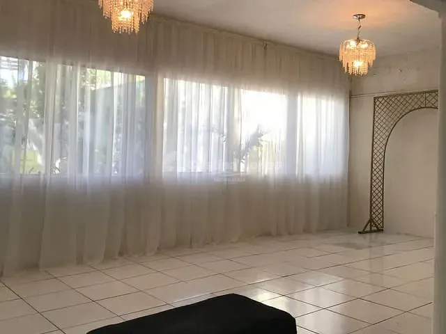 Loja com 710m² 4 quartos e 5 banheiros, à venda, no bairro Centro em Timon