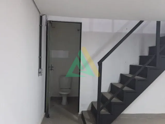 Loja com 124m², para alugar, no bairro Centro em Mogi Mirim