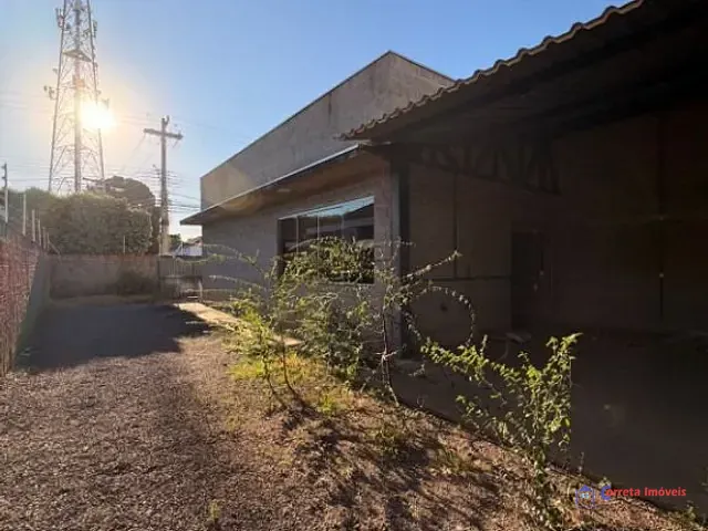 Loja para alugar, no bairro Centro em Três Lagoas