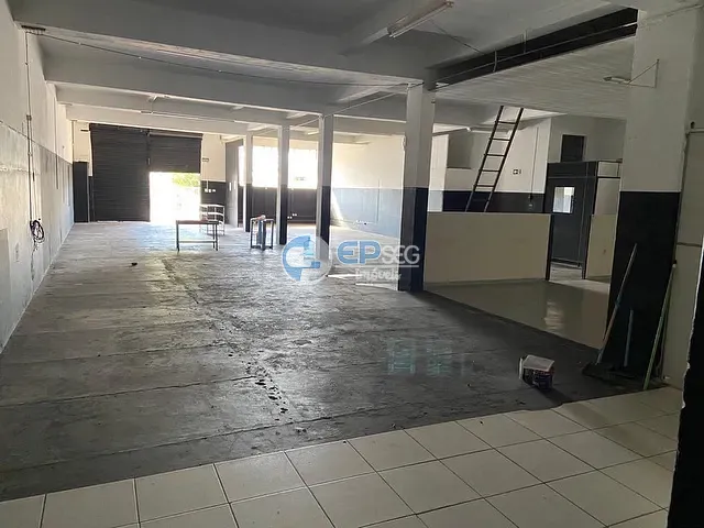 Loja com 711m², à venda ou para alugar, no bairro Jardim Agari em Londrina