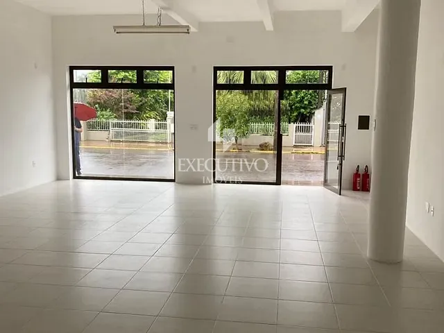 Loja para alugar, no bairro Centro em Arroio do Meio