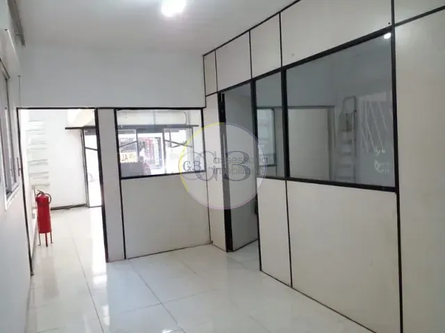 Loja à venda ou para alugar, no bairro Centro em Pelotas