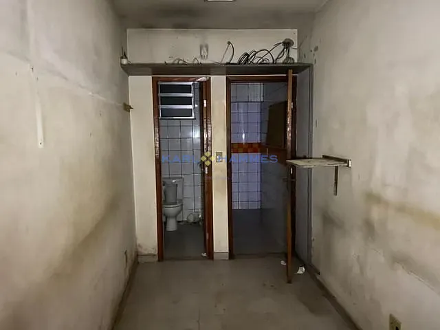Loja com 380m², para alugar, no bairro Retiro em Petrópolis
