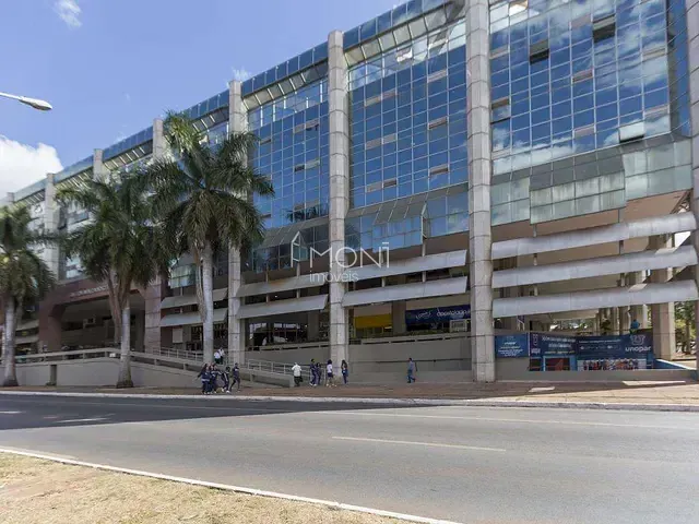 Loja à venda, no bairro Asa Norte em Brasília