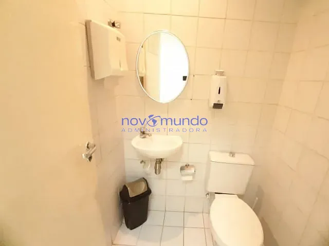 Loja à venda ou para alugar, no bairro Bangu em Rio de Janeiro