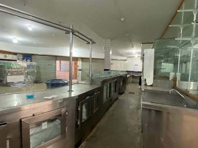 Loja com 250m², para alugar, no bairro Chácara Santana em São Paulo