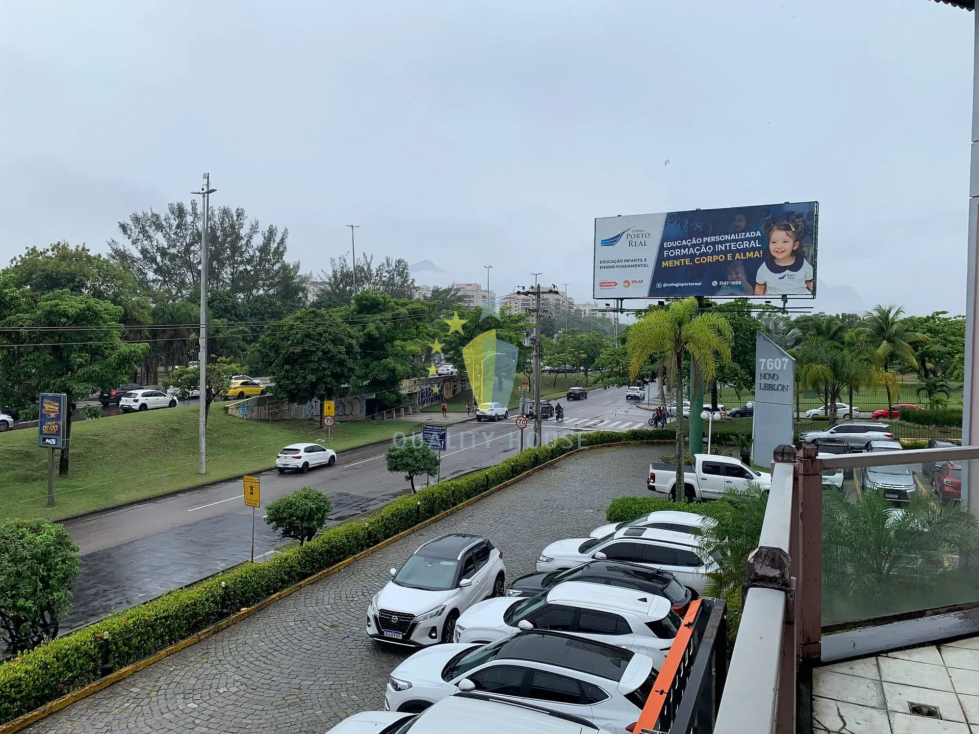 Loja-Salão, 180 m² - Foto 1