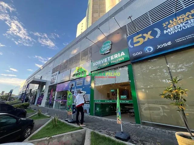 Loja 1 quarto e 1 banheiro, à venda, no bairro Jockey Club em Teresina