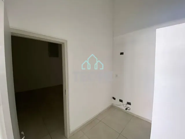 Loja para alugar, no bairro Centro em Taubaté