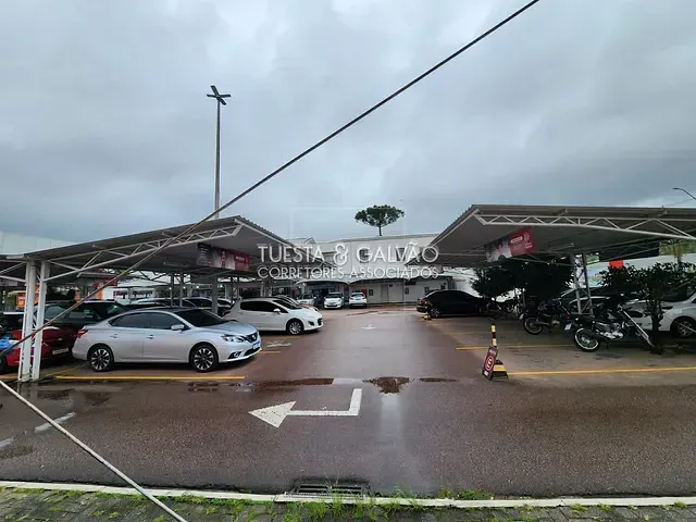 Prédio com 320m², para alugar, no bairro Alto da Rua XV em Curitiba