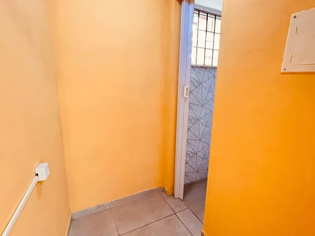 Loja com 20m², à venda ou para alugar, no bairro Centro em Cabo Frio