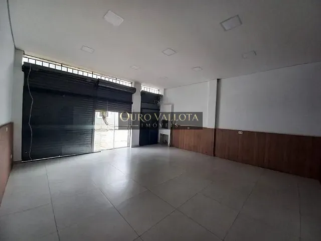 Sobrado com 486m², para alugar, no bairro Mooca em São Paulo