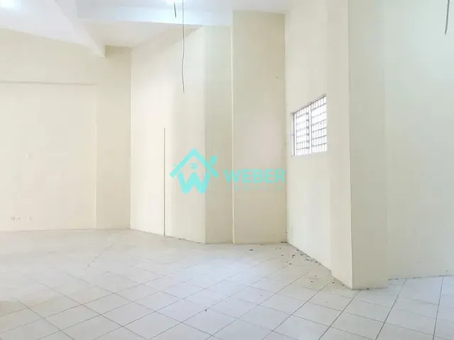Loja com 551m², para alugar, no bairro Centro em Novo Hamburgo