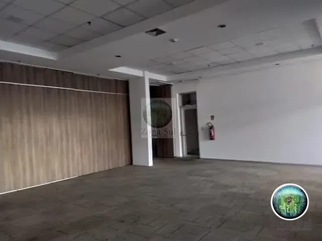 Loja com 724m², à venda, no bairro Jardim Vergueiro em Sorocaba