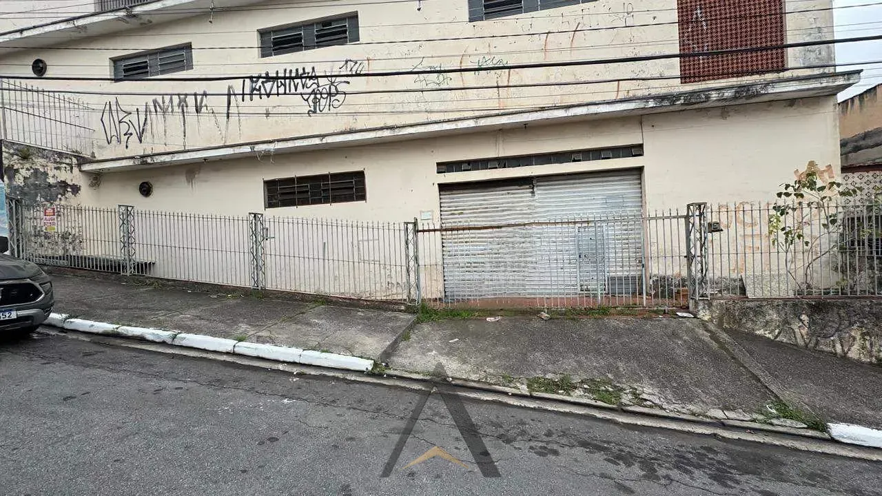 Loja-Salão, 140 m² - Foto 1