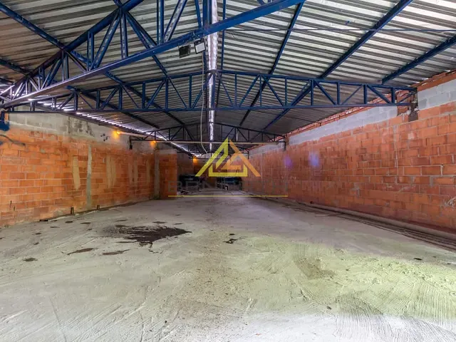 Loja com 800m², para alugar, no bairro Tucuruvi em São Paulo