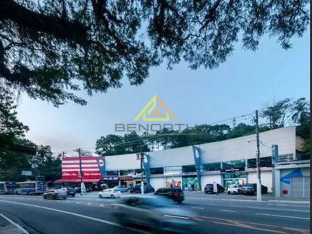Loja com 800m², para alugar, no bairro Tucuruvi em São Paulo
