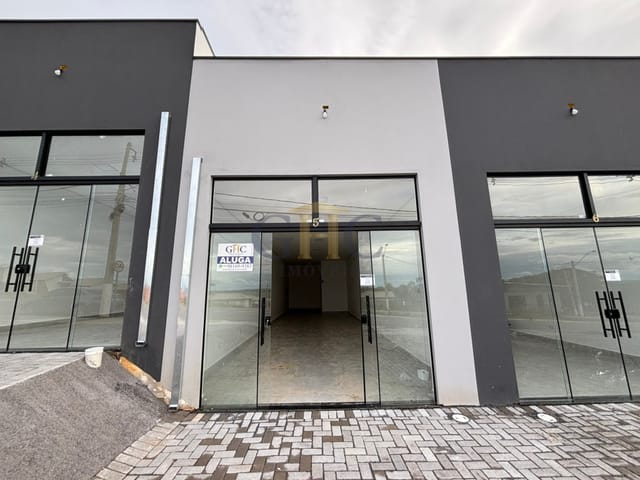 Conjunto comercial com 600m², para alugar, no bairro PACAEMBU BANDEIRAS em SALTO DE PIRAPORA
