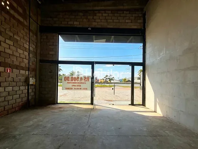 Loja para alugar, no bairro Areias (Abrantes) em Camaçari