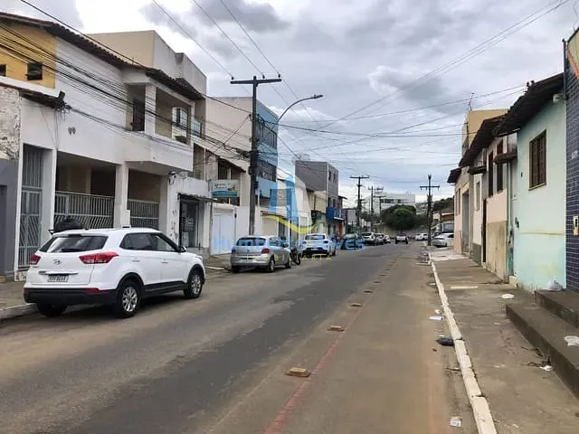 Loja à venda, no bairro Alto Maron em Vitória da Conquista