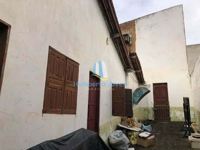 Loja à venda, no bairro Alto Maron em Vitória da Conquista