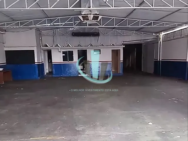 Galpão / Barracão com 360m², à venda, no bairro VILA SEDENHO em ARARAQUARA