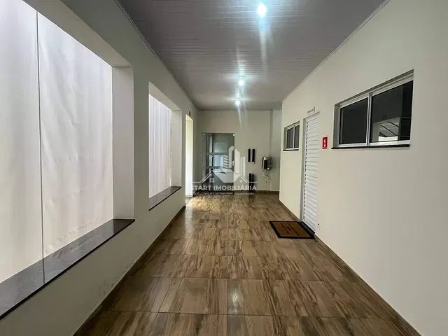Loja à venda ou para alugar, no bairro Centro em Pederneiras