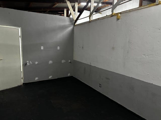 Foto do Loja - Salão para locação,  250 m² - Vila Arens - acesso por duas ruas super movimentada, Jundiaí, SP | Imobiliária Sousa