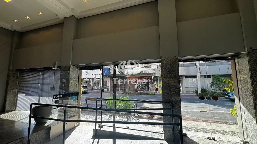 Loja para alugar com 240 m- Centro - Blumenau/SC — foto 3