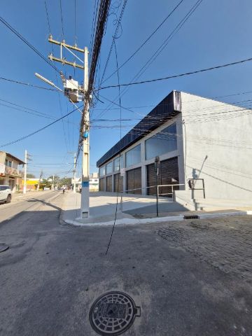 Loja para alugar, no bairro Cidade Praiana em Rio das Ostras