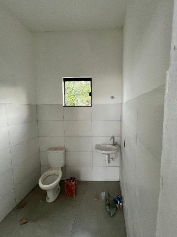 Loja para alugar, no bairro Cidade Praiana em Rio das Ostras