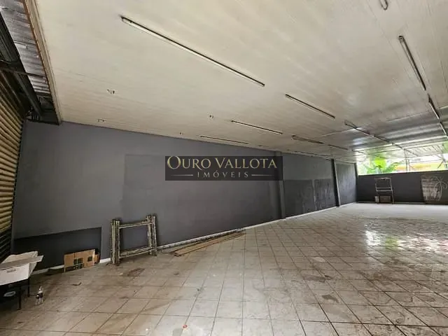 Loja com 351m², para alugar, no bairro Vila Bertioga em São Paulo