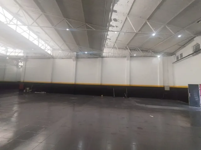 Loja para alugar, no bairro Vila Nogueira em Diadema