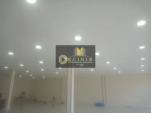 Loja com 400m², para alugar, no bairro Parque Boturussu em São Paulo