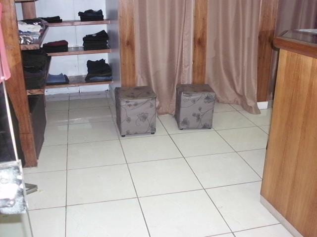 Foto do Loja - Loja comercial à venda, Centro, Niterói. | ABIDON NAZARETH IMÓVEIS