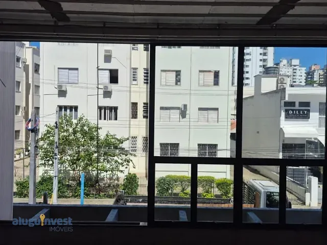 Loja para alugar, no bairro Centro em Florianópolis