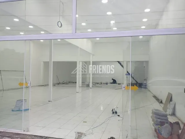 Loja com 161m², para alugar, no bairro Jardim Zaira em Guarulhos