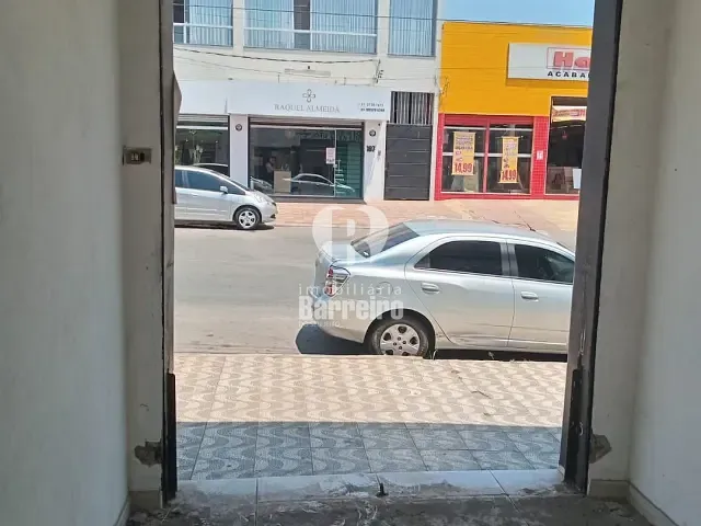 Loja para alugar, no bairro Tirol (Barreiro) em Belo Horizonte