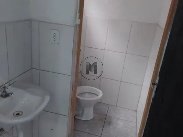 Loja para alugar, no bairro Jardim Ana Emilia em Taubaté