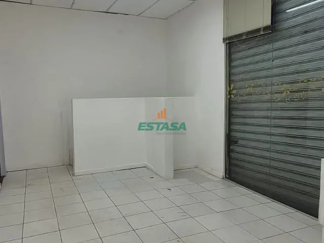 Loja para alugar, no bairro Praça da Bandeira em Rio de Janeiro