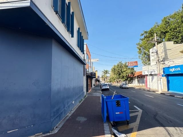 Loja com 288m², à venda ou para alugar, no bairro Centro em Tatuí