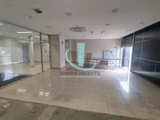 Loja com 679m², à venda ou para alugar, no bairro CENTRO em ARARAQUARA