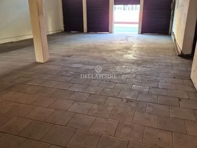 Loja com 165m², para alugar, no bairro Alto em Teresópolis