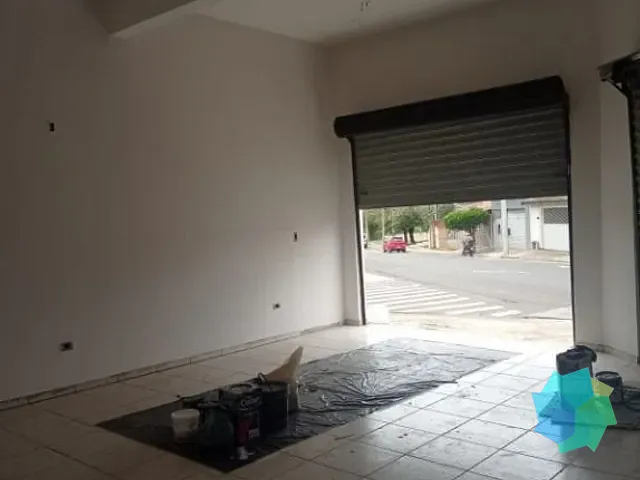 Loja com 200m², à venda, no bairro Loteamento Terras de São Pedro e São Paulo em Salto