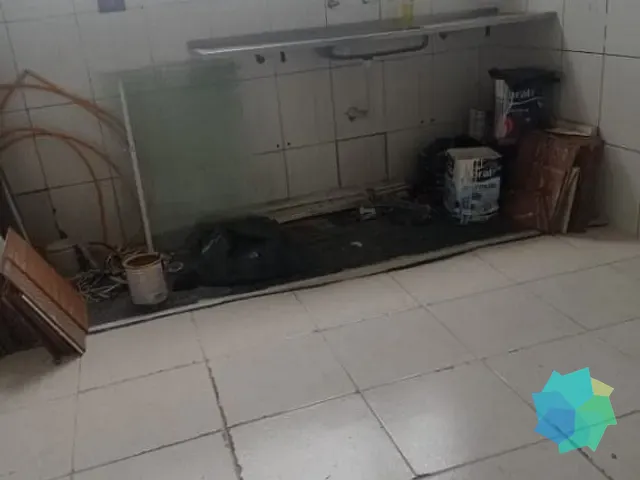 Loja com 200m², à venda, no bairro Loteamento Terras de São Pedro e São Paulo em Salto